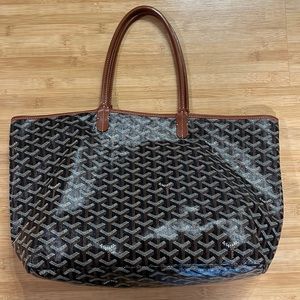 - Goyard St Louis PM